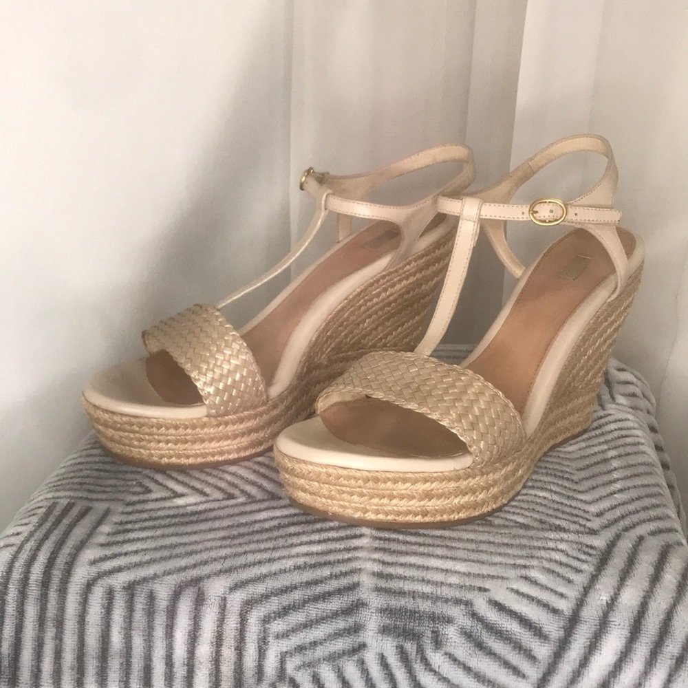 🔥UGG Wedge🔥